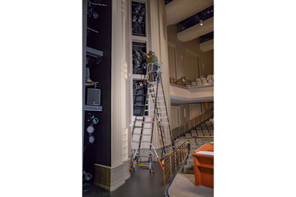 Escalera de Plataforma con Jaula de Seguridad 8' - 14' (2.44 m - 4.27 m) Fibra de Vidrio Tipo IAA Adjustable Safety Cage Little Giant 18515-817