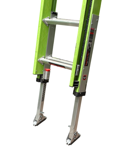 Escalera de Extension 28' (8.53 m) Hyperlite ANSI Tipo IA  Fibra de Vidrio Little Giant 17928-246/17528-264 Con Niveladores y Reposa Poste
